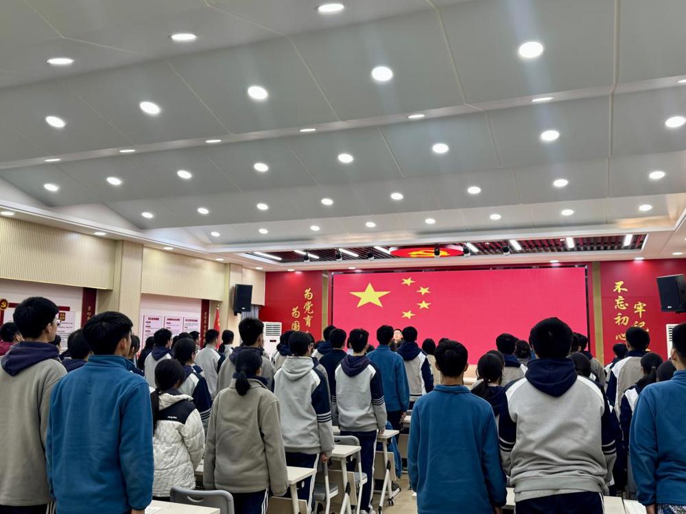 60b4c917a3033355faee8af523b37b3c