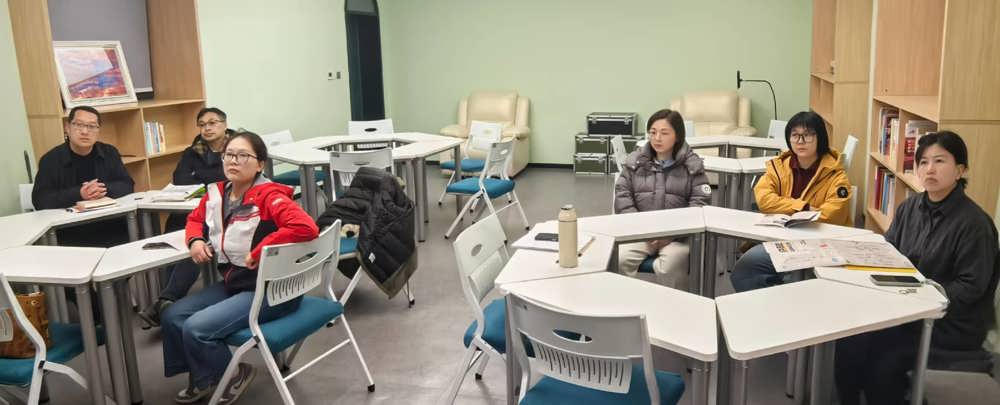 52faffc443533897efd3a458d223297a