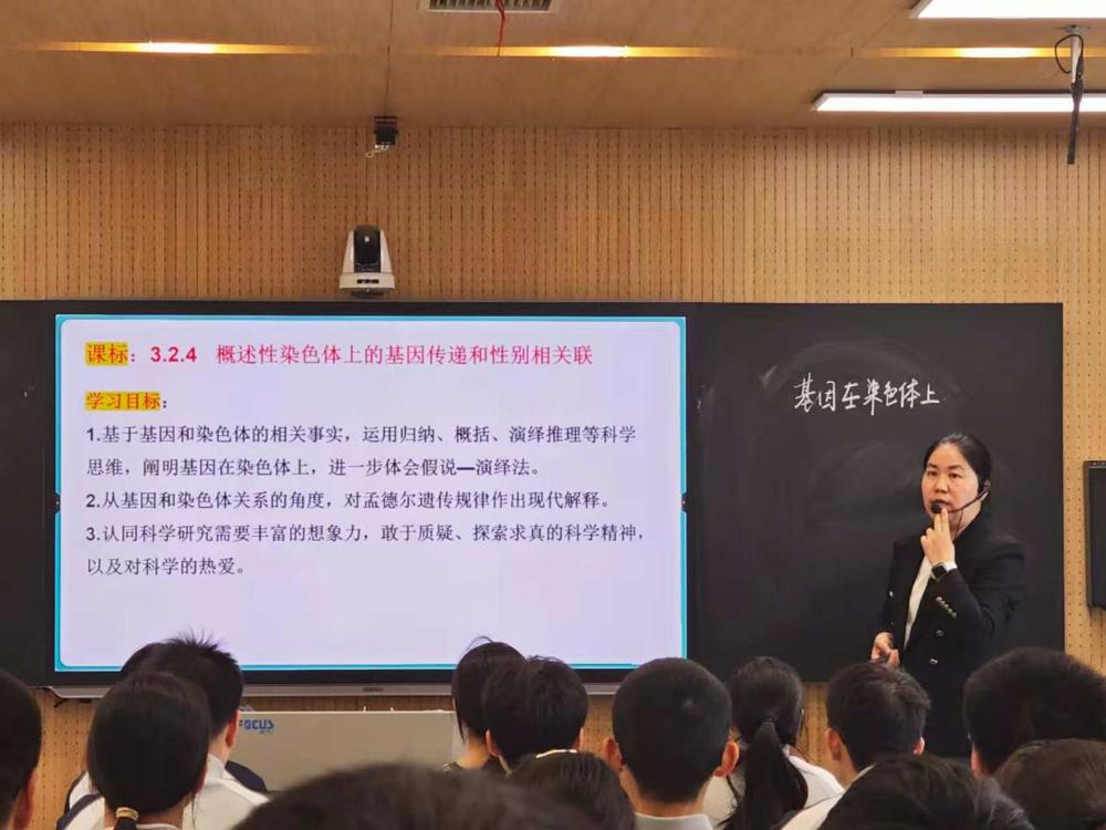 57ceb283bc744f3c1ef4f88af12b6f95